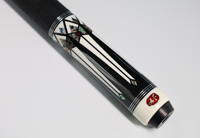Modern vs Classic Billiard Cue Construction Details